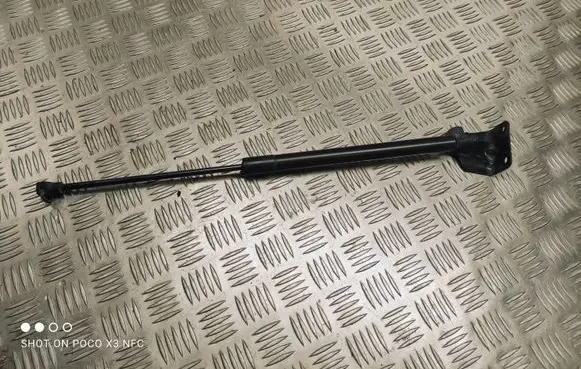 Peugeot 308 Tailgate/trunk strut/damper 9807899380