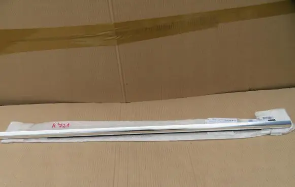Mercedes-Benz B W247 Front door glass trim molding 