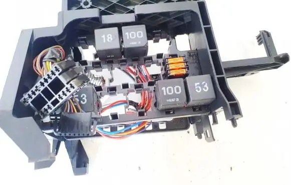 Seat Ibiza III (6L) Fuse box set 6q1907371b