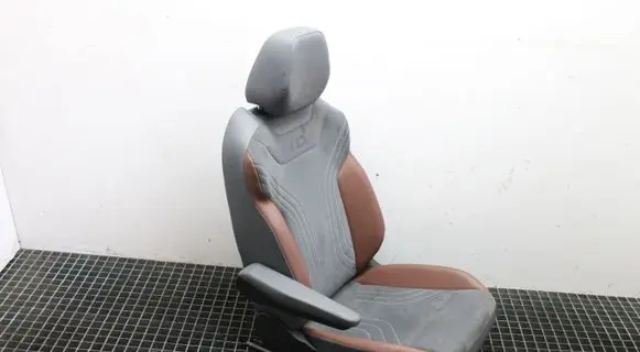 Volkswagen ID.4 Front driver seat 