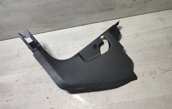 Volkswagen Touran III Foot area side trim 5TB863483