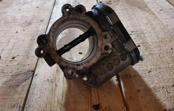 Mercedes-Benz ML W164 Throttle valve 0281002894