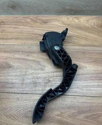 Audi A6 S6 C5 4B Accelerator throttle pedal 6PV00837603 8D1721523K