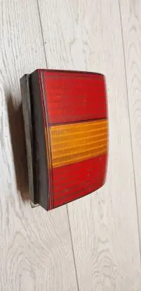 Volkswagen PASSAT B3 Rear/tail lights 3a9945111