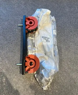 Citroen C5 Muffler mount bracket/holder 9647016380 054974