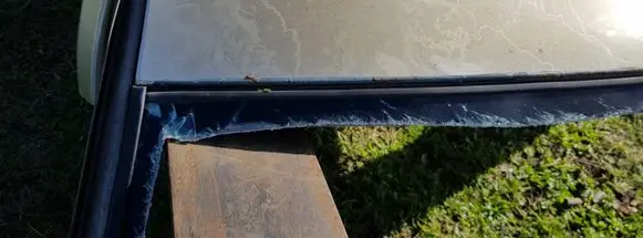 Mazda B2500 Roof 