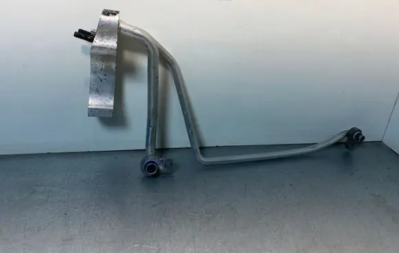 KIA Stonic Air conditioning (A/C) pipe/hose 234YF