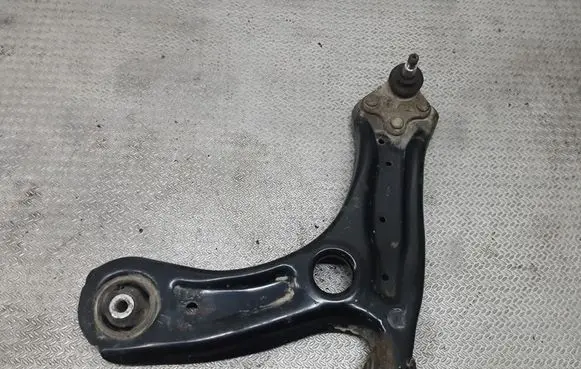 Skoda Fabia Mk2 (5J) Front lower control arm/wishbone