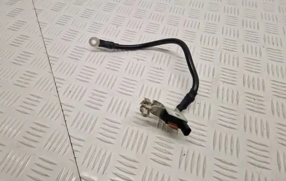 Audi A4 Allroad B9 Negative earth cable (battery) 8S0915181C 26032018 0067684
