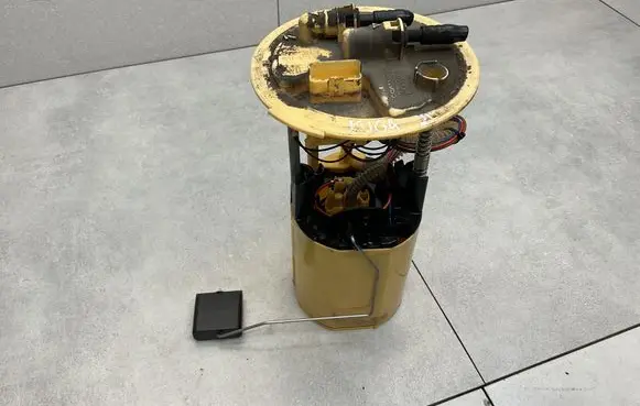 Ford Kuga I In-tank fuel pump 9V419275AB