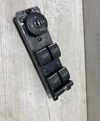 Ford B-MAX Electric window control switch AM5T14A132GB