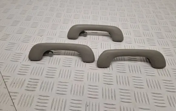 Renault Kadjar A set of handles for the ceiling 