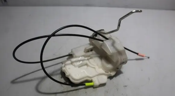 Subaru Forester SH Front door lock