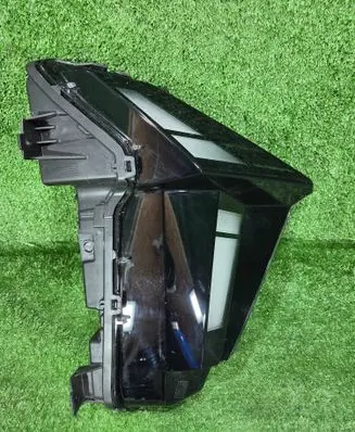 Renault Rafale Front bumper lower grill 260105434R
