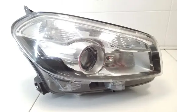 Nissan Qashqai Headlight/headlamp 26010BR60B 5DV00961000