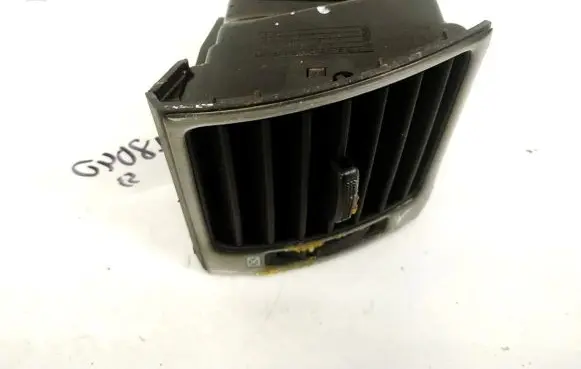 KIA Sorento Dash center air vent grill 974903E000 97490-3E000