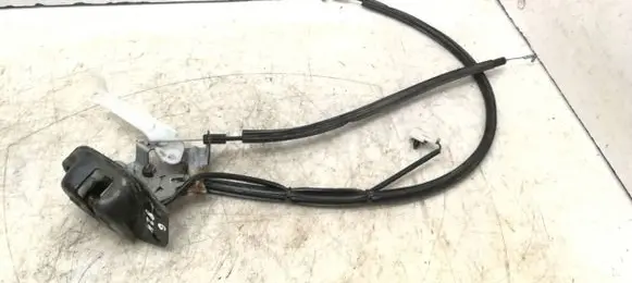 Nissan Pathfinder R51 Tailgate/trunk/boot lock/catch/latch