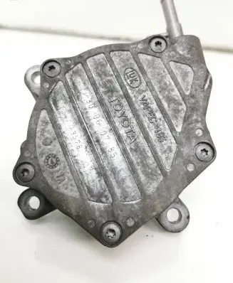 Toyota RAV 4 (XA30) Vacuum pump 30060785 3578