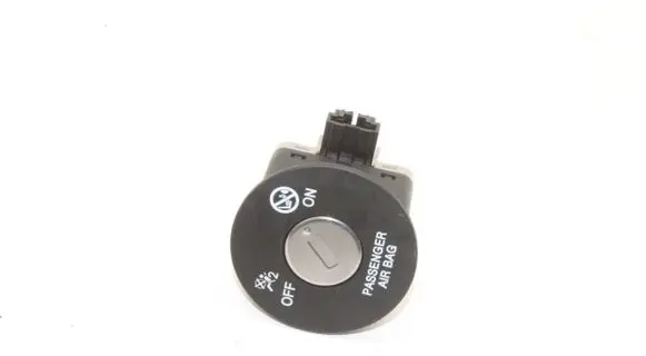 KIA Niro Passenger airbag on/off switch 