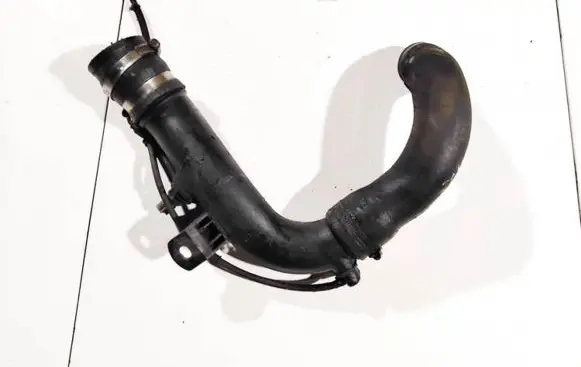 Toyota Avensis T250 Intercooler hose/pipe 173620r010 17362-0r010