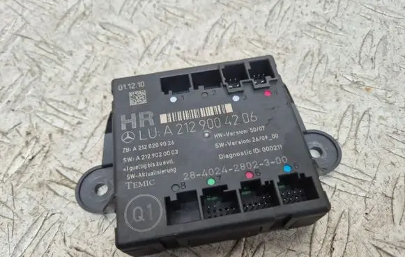 Mercedes-Benz C W204 Door control unit/module A2129004206
