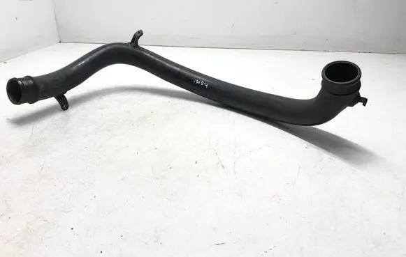 Intercooler hose/pipe