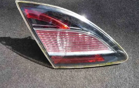 Mazda 6 Tailgate rear/tail lights 13241055