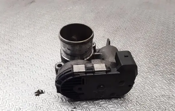 Renault Koleos I Throttle valve 8200330810E
