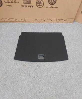 Volkswagen Golf VII Other trunk/boot trim element 5G6858855