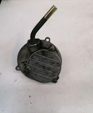 Vacuum pump