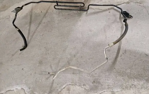 Power steering hose/pipe/line