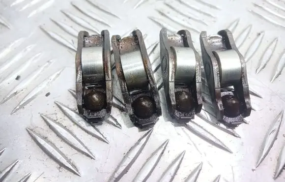 Hyundai i20 (PB PBT) Valve rocker arm 