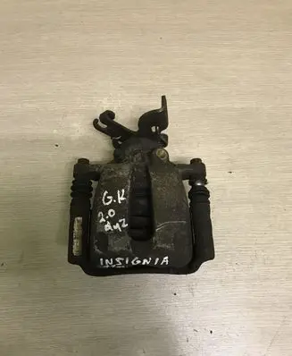Opel Insignia A Rear brake caliper