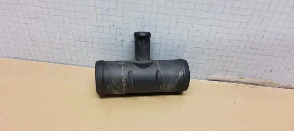 Jeep Grand Cherokee Engine coolant pipe/hose