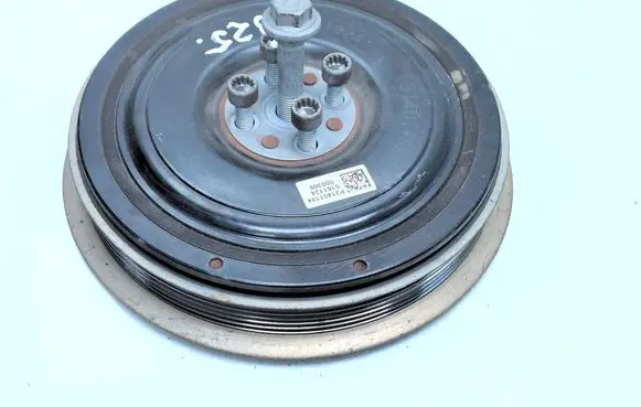 Volvo XC60 Crankshaft pulley 31401194
