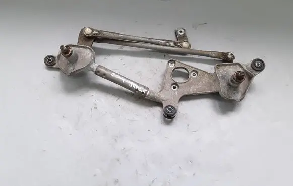 Suzuki SX4 Front wiper linkage NOCODE