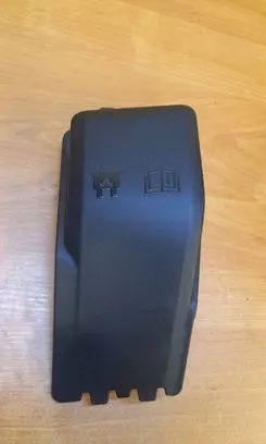 Volvo S60 Fuse box cover 30659262