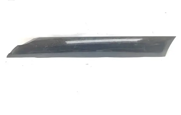 Windshield trim