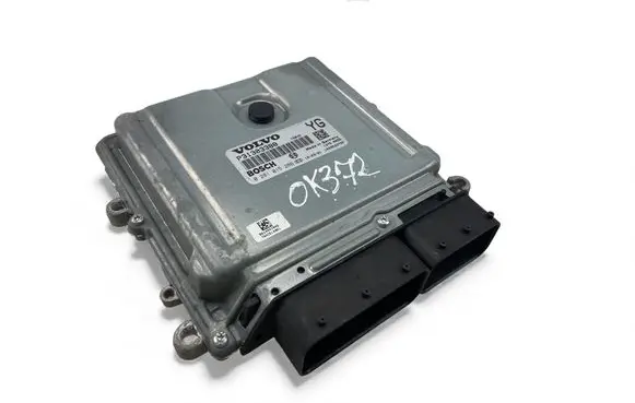 Volvo XC60 Engine control unit/module ECU P31303388 0281015286