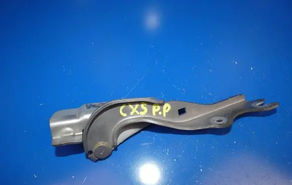 Mazda CX-5 Engine bonnet/hood hinges