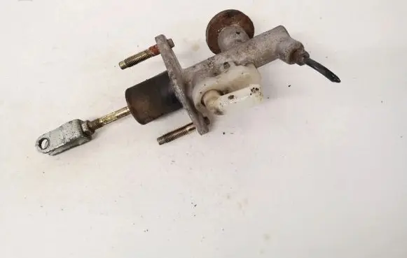 Clutch master cylinder