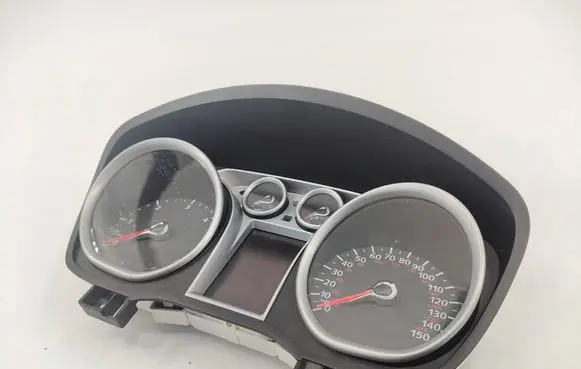 Ford Focus Speedometer (instrument cluster) 8V4T10849MK