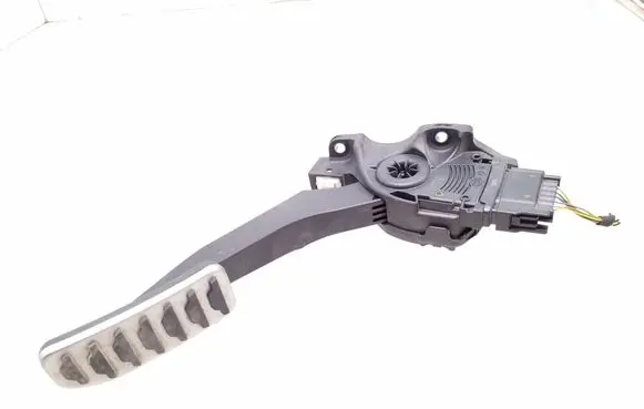 Land Rover Evoque I Accelerator throttle pedal 74699900 177550 1383