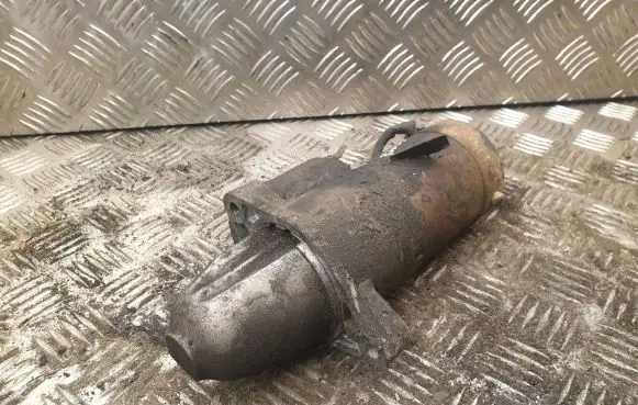 Mitsubishi Colt Starter motor M001T30271 1810A002 A0061510401