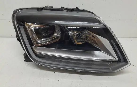 Volkswagen Amarok Headlight/headlamp 2H1941018A