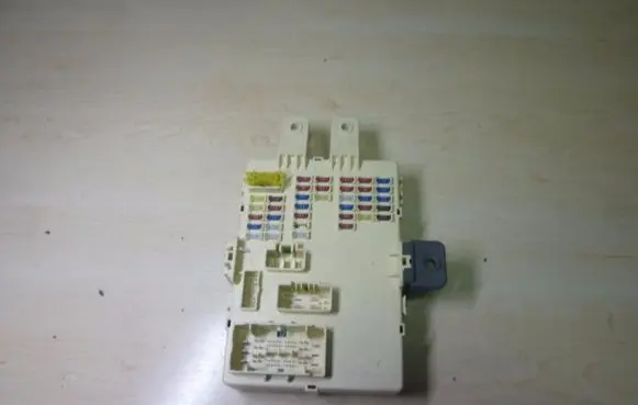 KIA Sportage Fuse box set 919503W040 K299