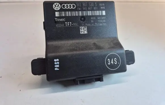 Audi A3 S3 A3 Sportback 8P Gateway control module 1K0907530S 403948 1K0907951