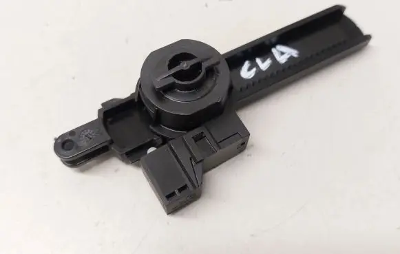 Mercedes-Benz CLA C117 X117 W117 Glovebox shock absorber A1726800026