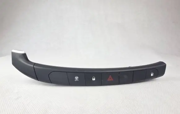 Fiat Tipo Hazard light switch 07356457670 30281269