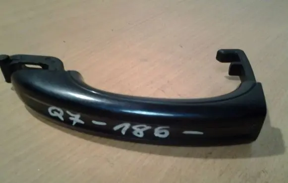 Audi Q7 4L Front door exterior handle 4L0837205